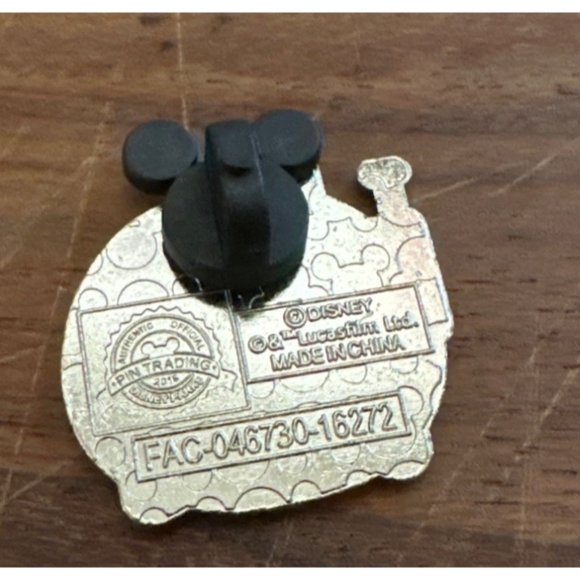 Disney Star Wars Boba Fett Tsum Tsum Pin Mickey Trading Bounty Hunter Authentic - Picture 2 of 5